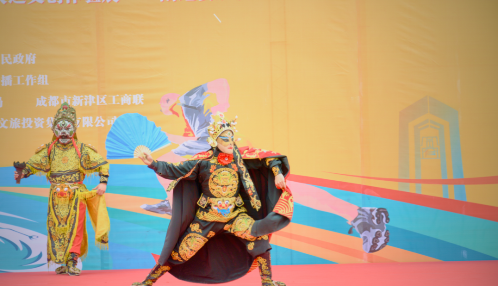  罗伊斯达成德甲三百场里程碑  